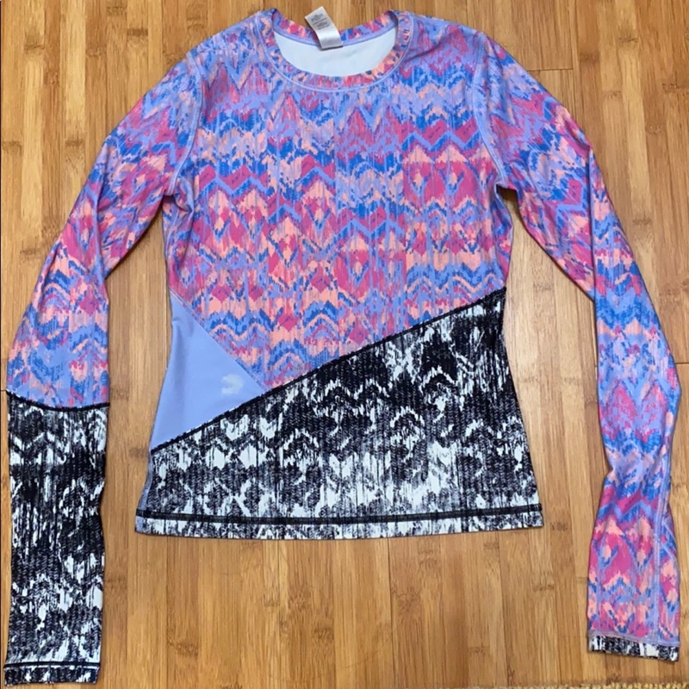 Ivivva/Lululemon Rash Guard